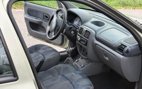 Renault Clio III, 2002 год, 155 000 рублей, 14 фотография