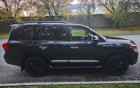 Toyota Land Cruiser 200, 2013 год, 3 400 000 рублей, 4 фотография