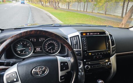Toyota Land Cruiser 200, 2013 год, 3 400 000 рублей, 6 фотография