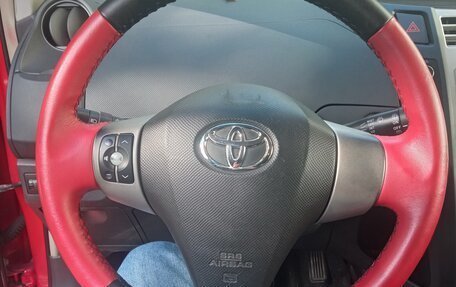 Toyota Yaris III рестайлинг, 2008 год, 750 000 рублей, 19 фотография