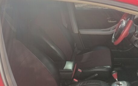Toyota Yaris III рестайлинг, 2008 год, 750 000 рублей, 22 фотография