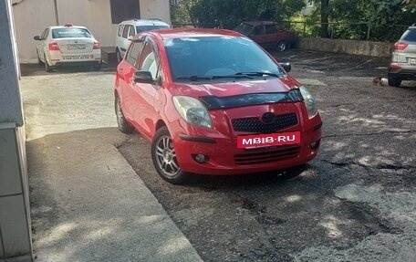 Toyota Yaris III рестайлинг, 2008 год, 750 000 рублей, 23 фотография