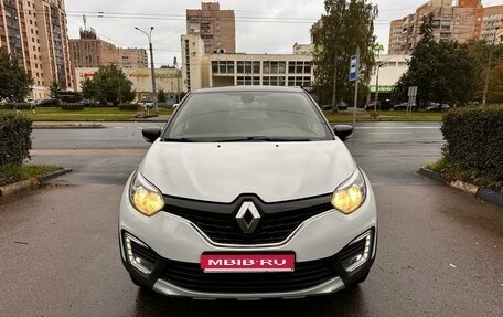 Renault Kaptur I рестайлинг, 2017 год, 1 100 000 рублей, 1 фотография