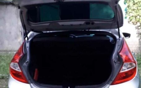 Hyundai Solaris II рестайлинг, 2013 год, 850 000 рублей, 7 фотография