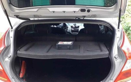 Hyundai Solaris II рестайлинг, 2013 год, 850 000 рублей, 13 фотография