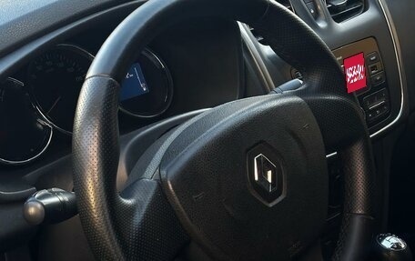 Renault Logan II, 2017 год, 360 000 рублей, 7 фотография