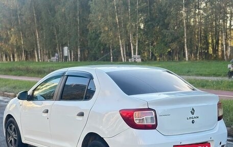 Renault Logan II, 2017 год, 360 000 рублей, 4 фотография