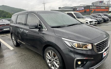 KIA Carnival III, 2020 год, 2 850 000 рублей, 11 фотография