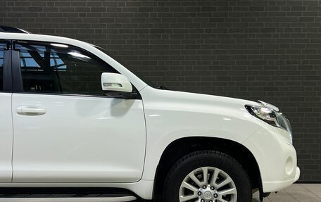 Toyota Land Cruiser Prado 150 рестайлинг 2, 2014 год, 3 900 000 рублей, 7 фотография