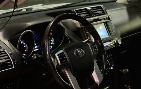 Toyota Land Cruiser Prado 150 рестайлинг 2, 2014 год, 3 900 000 рублей, 12 фотография