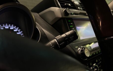 Toyota Land Cruiser Prado 150 рестайлинг 2, 2014 год, 3 900 000 рублей, 25 фотография