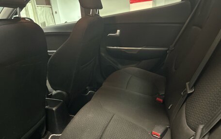 KIA Rio III рестайлинг, 2013 год, 860 000 рублей, 7 фотография