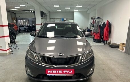 KIA Rio III рестайлинг, 2013 год, 860 000 рублей, 3 фотография