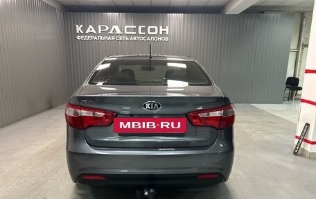 KIA Rio III рестайлинг, 2013 год, 860 000 рублей, 4 фотография