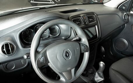Renault Sandero II рестайлинг, 2014 год, 789 700 рублей, 3 фотография