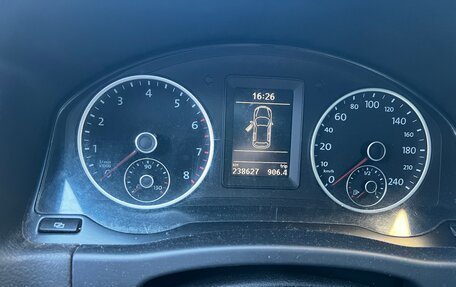 Volkswagen Tiguan I, 2011 год, 950 000 рублей, 9 фотография