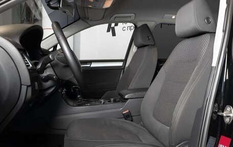 Volkswagen Touareg III, 2011 год, 1 809 000 рублей, 13 фотография