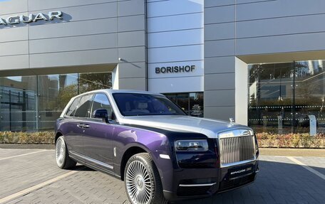Rolls-Royce Cullinan, 2020 год, 41 900 000 рублей, 2 фотография