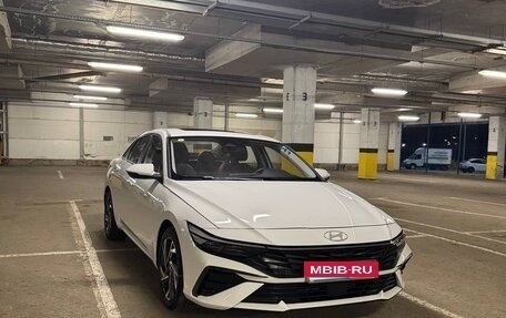 Hyundai Elantra, 2024 год, 2 050 000 рублей, 7 фотография