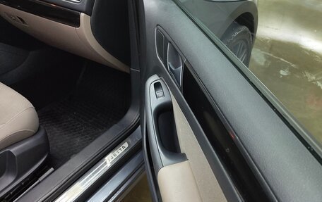 Volkswagen Jetta VI, 2013 год, 990 000 рублей, 4 фотография