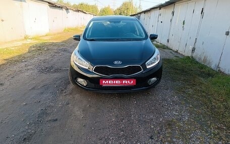 KIA cee'd III, 2014 год, 1 100 000 рублей, 2 фотография
