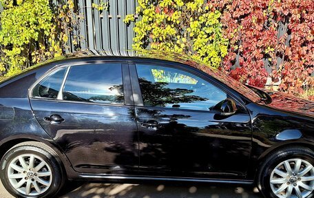 Volkswagen Jetta VI, 2009 год, 780 000 рублей, 14 фотография