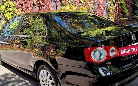 Volkswagen Jetta VI, 2009 год, 780 000 рублей, 4 фотография