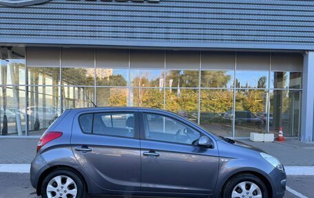 Hyundai i20 IB рестайлинг, 2010 год, 700 000 рублей, 4 фотография