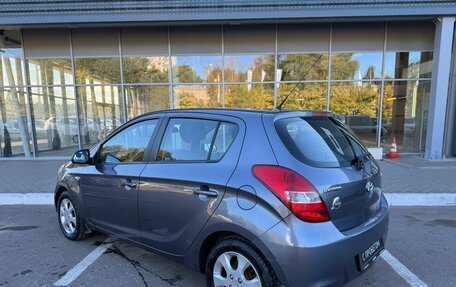 Hyundai i20 IB рестайлинг, 2010 год, 700 000 рублей, 7 фотография