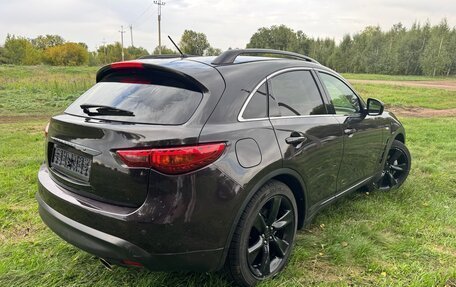 Infiniti FX II, 2011 год, 2 000 000 рублей, 3 фотография