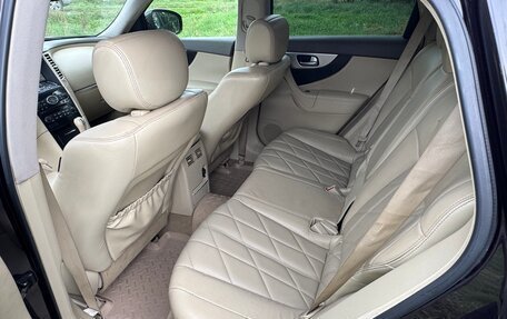 Infiniti FX II, 2011 год, 2 000 000 рублей, 9 фотография