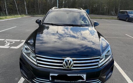 Volkswagen Touareg III, 2015 год, 2 500 000 рублей, 4 фотография