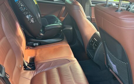 Volkswagen Touareg III, 2015 год, 2 500 000 рублей, 9 фотография