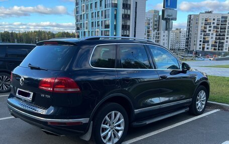 Volkswagen Touareg III, 2015 год, 2 500 000 рублей, 11 фотография