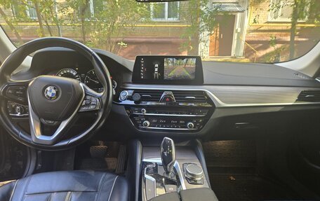 BMW 5 серия, 2017 год, 3 550 000 рублей, 10 фотография