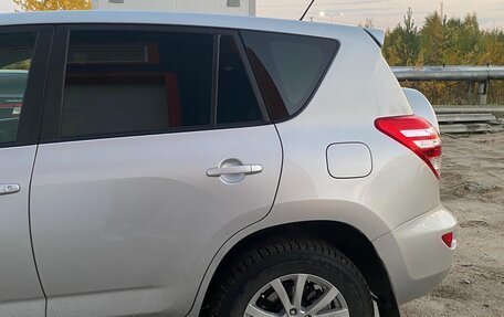Toyota RAV4, 2011 год, 1 500 000 рублей, 5 фотография