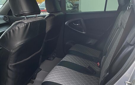 Toyota RAV4, 2011 год, 1 500 000 рублей, 15 фотография