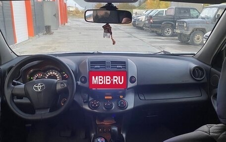 Toyota RAV4, 2011 год, 1 500 000 рублей, 14 фотография