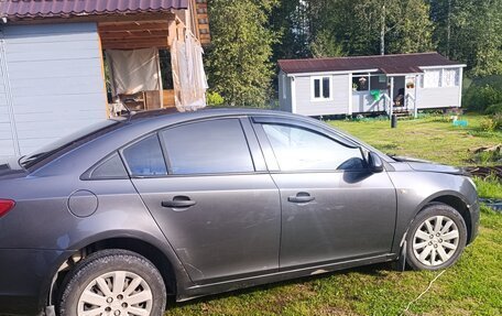 Chevrolet Cruze II, 2011 год, 520 000 рублей, 3 фотография