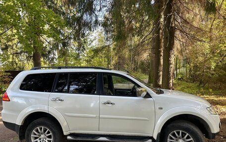 Mitsubishi Pajero Sport II рестайлинг, 2011 год, 1 780 000 рублей, 2 фотография