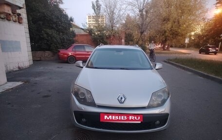 Renault Laguna III рестайлинг, 2009 год, 490 000 рублей, 2 фотография