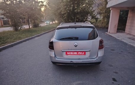 Renault Laguna III рестайлинг, 2009 год, 490 000 рублей, 5 фотография