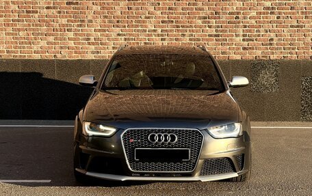 Audi RS 4, 2013 год, 3 098 000 рублей, 2 фотография