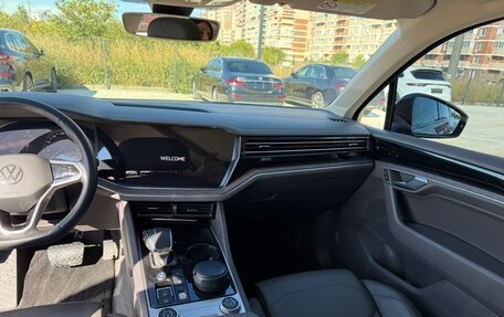 Volkswagen Touareg III, 2021 год, 5 988 000 рублей, 10 фотография