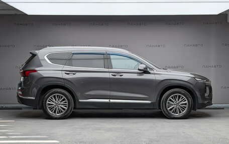 Hyundai Santa Fe IV, 2018 год, 2 497 000 рублей, 5 фотография