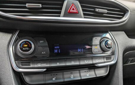 Hyundai Santa Fe IV, 2018 год, 2 497 000 рублей, 17 фотография