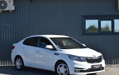 KIA Rio III рестайлинг, 2016 год, 699 999 рублей, 3 фотография