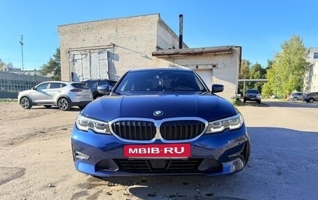 BMW 3 серия, 2019 год, 3 200 000 рублей, 5 фотография