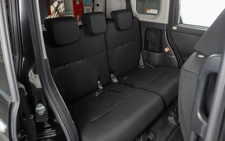 Toyota Roomy I, 2017 год, 1 164 000 рублей, 9 фотография