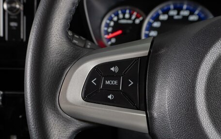 Toyota Roomy I, 2017 год, 1 164 000 рублей, 12 фотография